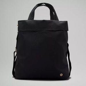 Lululemon On My Level Bag